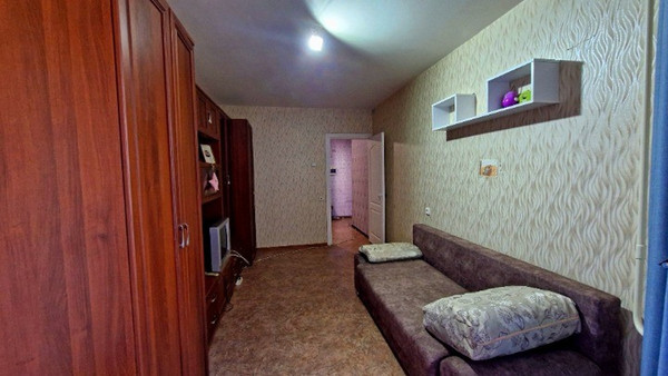 Продам однокомнатную (1-комн.) квартиру, Острогожская ул, 164/1, Воронеж г
