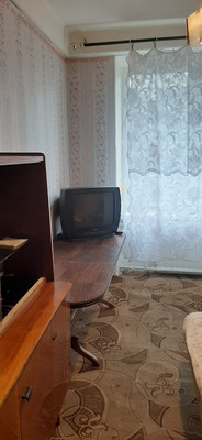 Сдам комнату в 3-комн. квартире, Крыленко ул, 5, Санкт-Петербург г