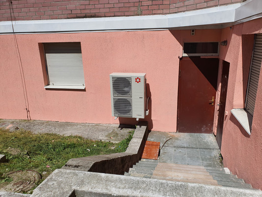 Продам коммерческое помещение 406,5 м2, Московский пр-кт, 14Б, Калининград г