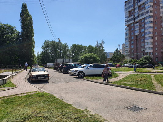 Продам коммерческое помещение 406,5 м2, Московский пр-кт, 14Б, Калининград г