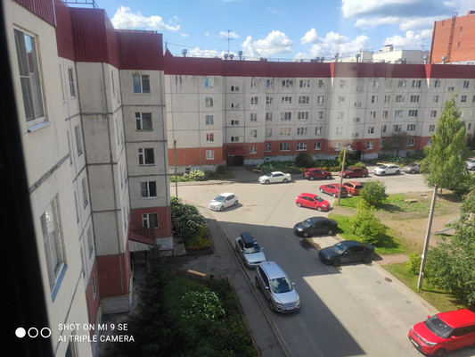 Продам двухкомнатную (2-комн.) квартиру, 25 Октября пр-кт, 69к3, Гатчина г