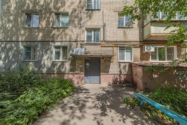 Продам однокомнатную (1-комн.) квартиру, Коммунистическая ул, 7, Пенза г