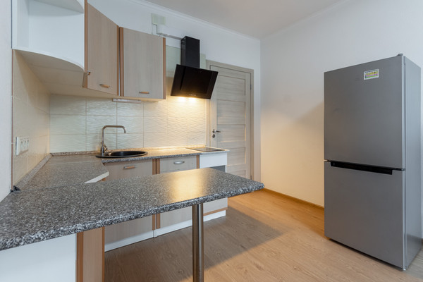 Продам однокомнатную (1-комн.) квартиру, Ветеранов пр-кт, 169к3, Санкт-Петербург г