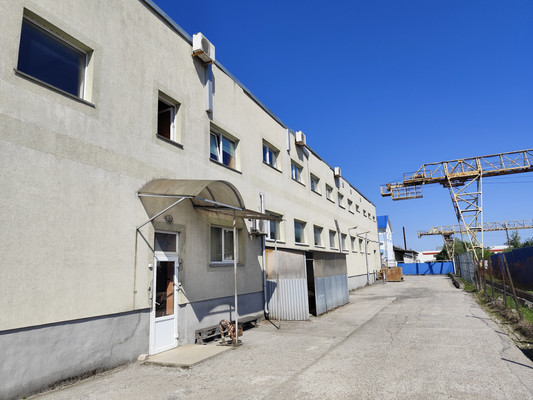Продам склад 4 708,9 м2, Дзержинского ул, 246, Дружный п