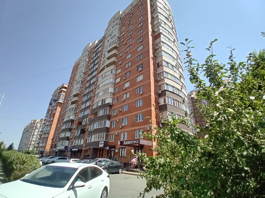 Продам двухкомнатную (2-комн.) квартиру, им. Ковалева ул, 46, Краснодар г