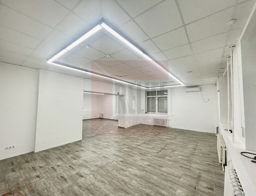Продам коммерческое помещение 92 м2, Беланова ул, 29, Калининград г