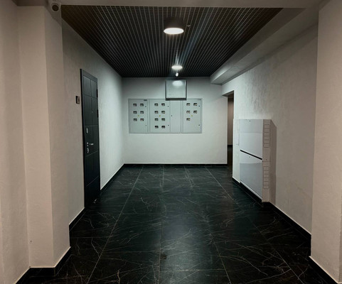 Продам однокомнатную (1-комн.) квартиру, Радуга кв-л, 10кИ, Агой с