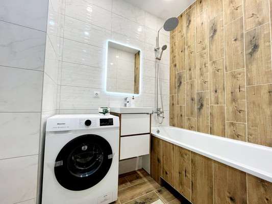 Продам трехкомнатную (3-комн.) квартиру, Стачки пр-кт, 204, Ростов-на-Дону г