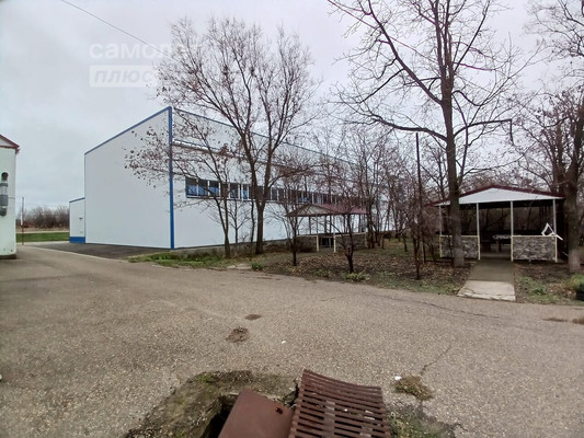 Продам торговое помещение 596,8 м2, Григорьева ул, 171В, Новопокровская ст-ца