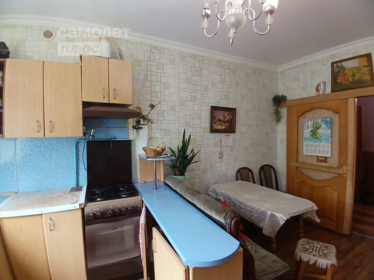 Продам трехкомнатную (3-комн.) квартиру, Армавирская ул, 6А, Туапсе г