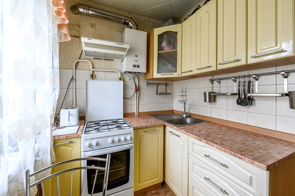 Продам трехкомнатную (3-комн.) квартиру, Проезжая ул, 169, Екатеринбург г