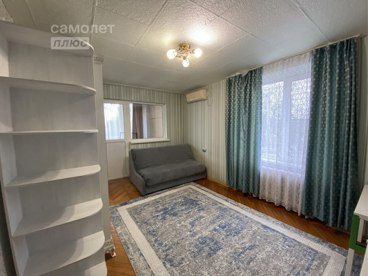 Продам двухкомнатную (2-комн.) квартиру, Звездная ул, 37, Туапсе г