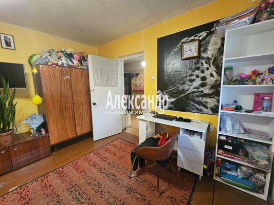 Продам двухкомнатную (2-комн.) квартиру, Железнодорожная ул, 2Б, Элисенваара п