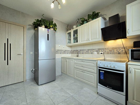 Продам двухкомнатную (2-комн.) квартиру, Полоцкая (Славянка тер.) ул, 5А, Шушары п