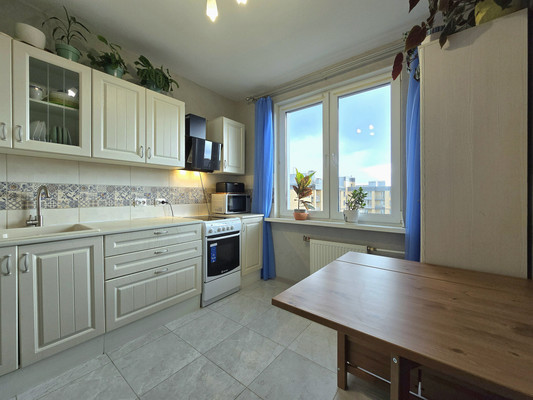 Продам двухкомнатную (2-комн.) квартиру, Полоцкая (Славянка тер.) ул, 5А, Шушары п