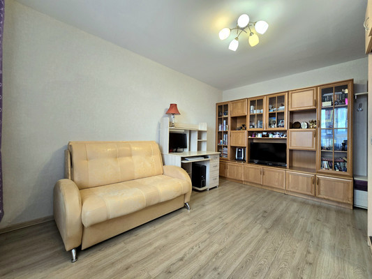 Продам двухкомнатную (2-комн.) квартиру, Полоцкая (Славянка тер.) ул, 5А, Шушары п