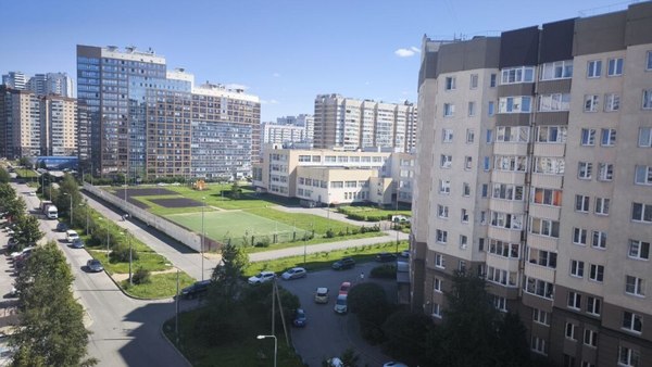 Продам однокомнатную (1-комн.) квартиру, Оптиков ул, 52к1, Санкт-Петербург г