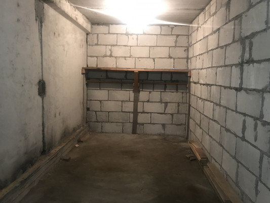 Продам гараж 17 м2, Индустриальная ул, 22, Сыктывкар г