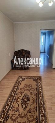 Продам двухкомнатную (2-комн.) квартиру, Пионерская ул, 1, Кировск г