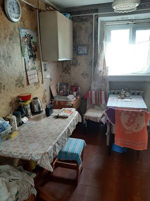 Продам трехкомнатную (3-комн.) квартиру, Д.2, Песоченка п
