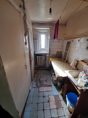 Продам трехкомнатную (3-комн.) квартиру, Д.2, Песоченка п