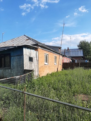 Продам трехкомнатную (3-комн.) квартиру, Д.2, Песоченка п