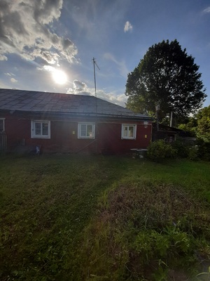 Продам трехкомнатную (3-комн.) квартиру, Д.2, Песоченка п