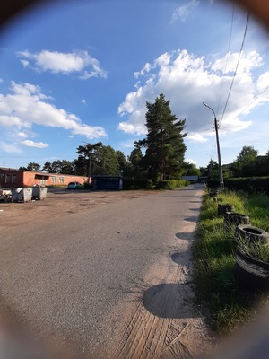 Продам трехкомнатную (3-комн.) квартиру, Д.2, Песоченка п