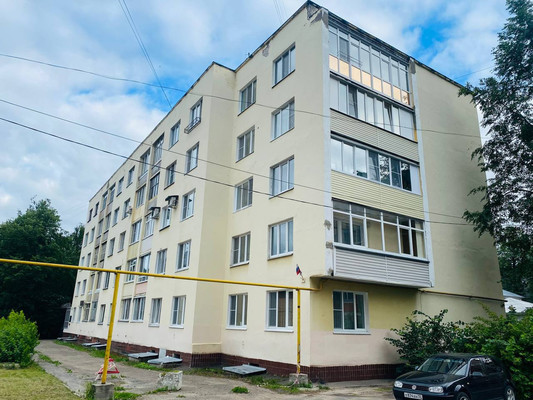 Продам трехкомнатную (3-комн.) квартиру, Чавайна б-р, 43, Йошкар-Ола г