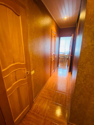Продам трехкомнатную (3-комн.) квартиру, Чавайна б-р, 43, Йошкар-Ола г