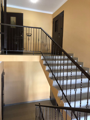Продам трехкомнатную (3-комн.) квартиру, Речная ул, 20к1, Великий Новгород г