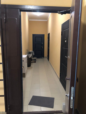 Продам трехкомнатную (3-комн.) квартиру, Речная ул, 20к1, Великий Новгород г