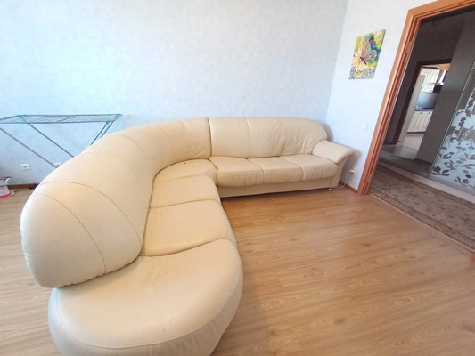 Продам двухкомнатную (2-комн.) квартиру, Космонавтов пр-кт, 61к1, Санкт-Петербург г