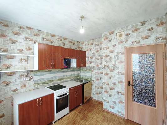 Продам однокомнатную (1-комн.) квартиру, Земская ул, 2, Чехов г