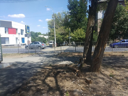 Продам коммерческое помещение 81 м2, Беспалова ул, 37, Симферополь г