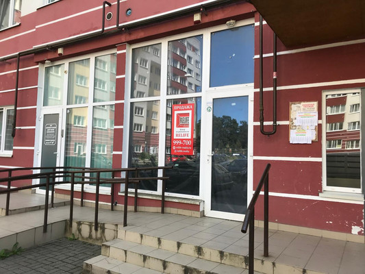 Продам коммерческое помещение 64,7 м2, Каблукова ул, 11а, Калининград г
