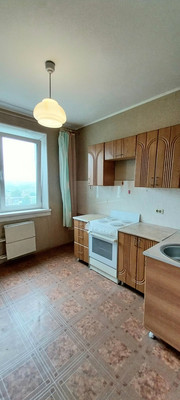 Продам двухкомнатную (2-комн.) квартиру, Руставели ул, 25А, Челябинск г