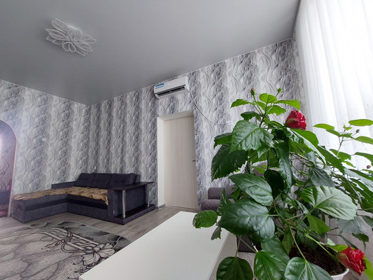 Продам многокомнатную квартиру, Гагарина ул, 3, Восход с