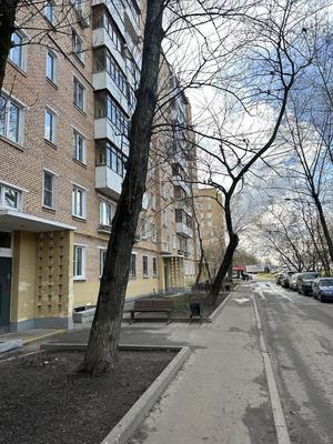 Продам трехкомнатную (3-комн.) квартиру, Рязанский пр-кт, , 60, Москва г