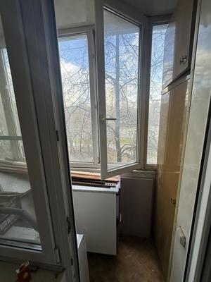 Продам трехкомнатную (3-комн.) квартиру, Рязанский пр-кт, , 60, Москва г