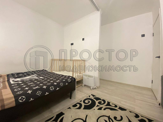 Продам однокомнатную (1-комн.) квартиру, Полоцкая ул, 5к2, Москва г