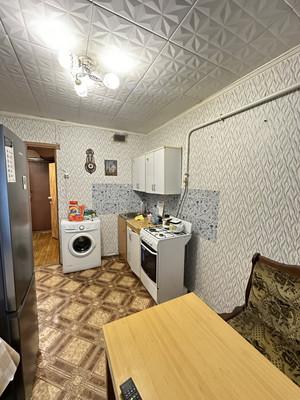 Продам однокомнатную (1-комн.) квартиру, Газопровод ул, , 1к3, Москва г