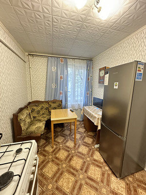 Продам однокомнатную (1-комн.) квартиру, Газопровод ул, , 1к3, Москва г