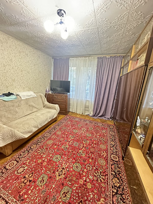 Продам однокомнатную (1-комн.) квартиру, Газопровод ул, , 1к3, Москва г