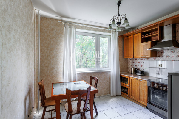 Продам двухкомнатную (2-комн.) квартиру, Таллинская ул, 24, Москва г