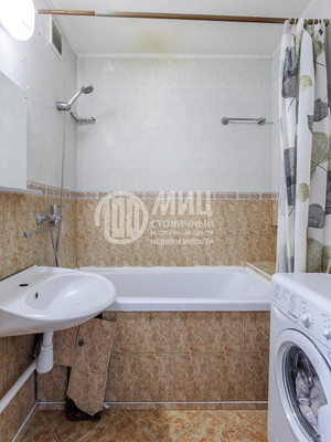 Продам двухкомнатную (2-комн.) квартиру, Таллинская ул, 24, Москва г