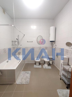 Сдам трехкомнатную (3-комн.) квартиру, Ленина ул, 5А, Красноярск г