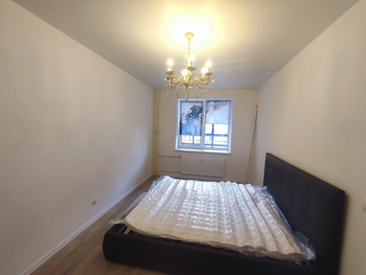 Сдам однокомнатную (1-комн.) квартиру, Балканская дор, 14к2, Колпино г