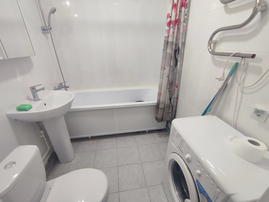 Сдам однокомнатную (1-комн.) квартиру, Балканская дор, 14к2, Колпино г