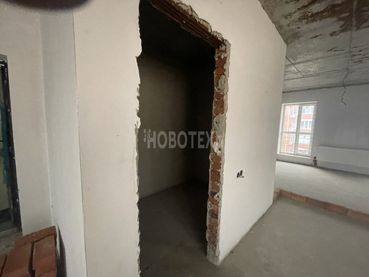 Продам однокомнатную (1-комн.) квартиру, им. Шаляпина пер, 33/3б, Краснодар г